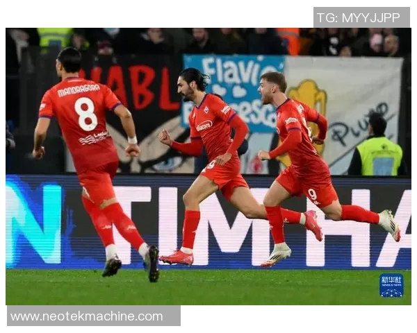 罗马0-1惨遭佛罗伦萨绝杀,意甲前四梦碎,主教练表示球队需反思面对失败